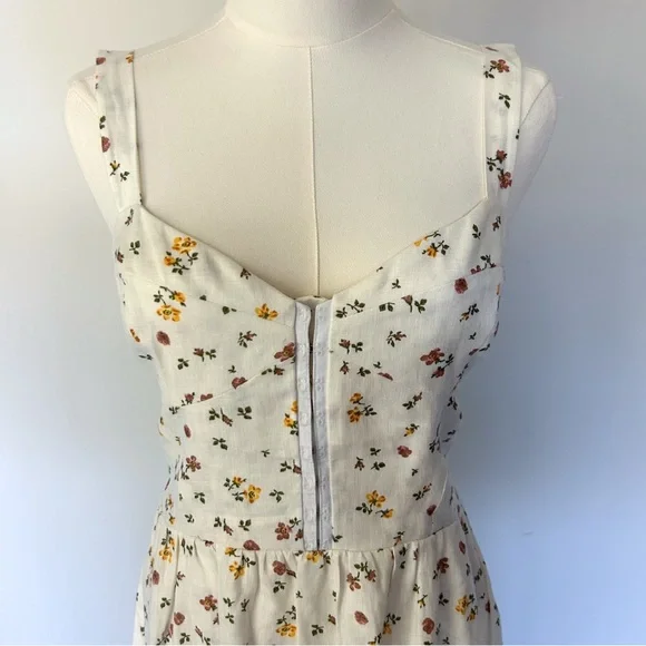 Reformation Dolci White Floral 100% Linen Midi Dress Sweetheart Neckline Size 6 - Picture 3 of 8